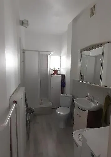 Apartment Przy Krzywym Drzewie - Old Town