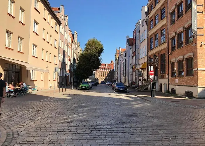 Apartment Przy Krzywym Drzewie - Old Town *